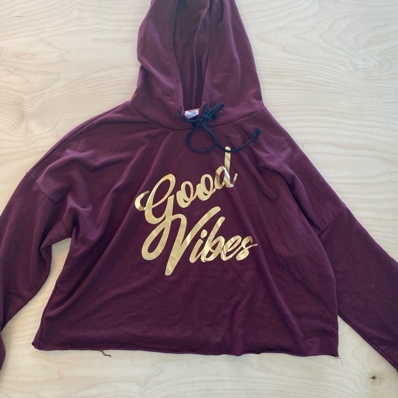 Rainbow Crop Hoodie size XL (FJ) - Picture 1 of 10